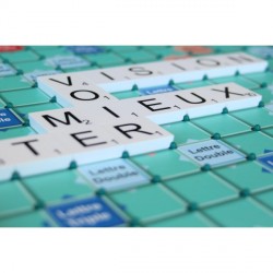 scrabble géant pour malvoyant