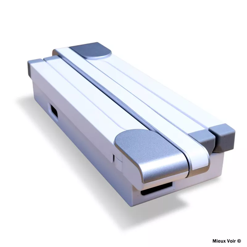 Loupe électronique Clover 10 Sightcare – 20x portable | Mieux Voir