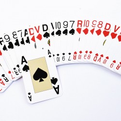 Jeux de cartes et belote en gros caractères - Mieux Voir