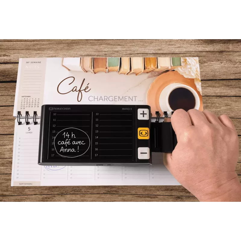 MANO 5 – Loupe électronique 5’’ basse vision DMLA