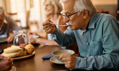 Prévenir la DMLA : changez votre alimentation !